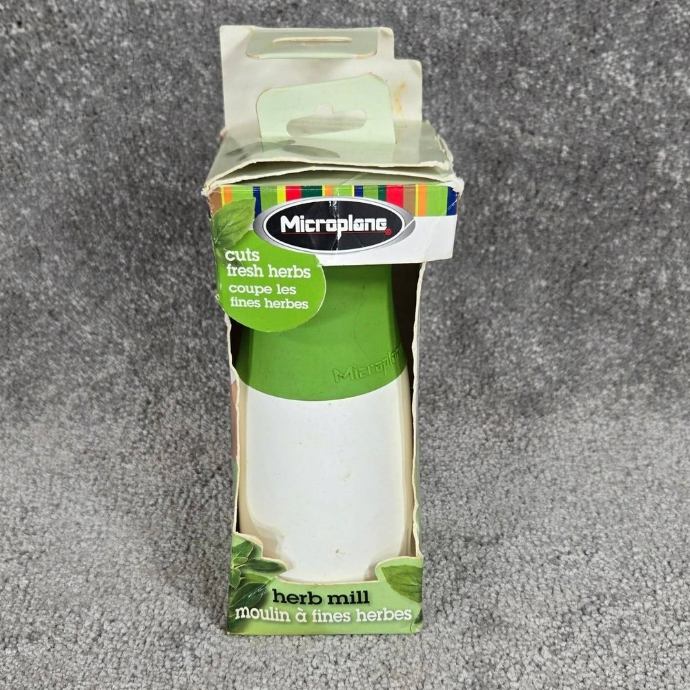 Microplane Herb Mill Green White Scissor Blades Manual Kitchen Tool